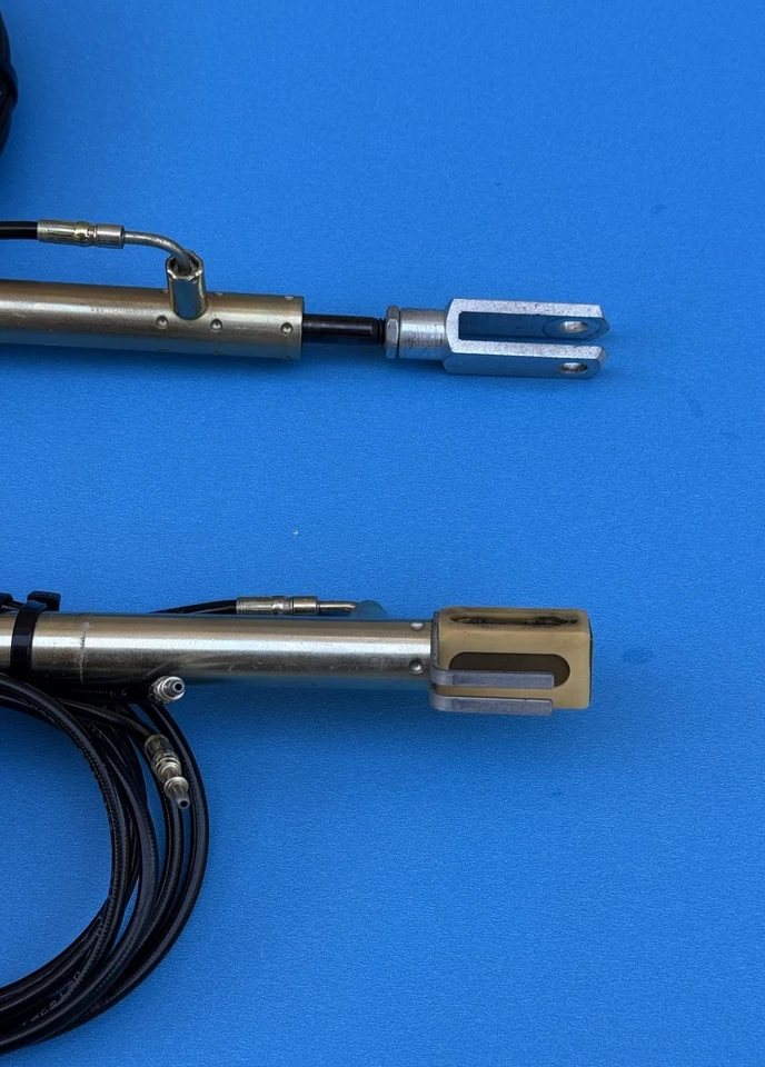 97-04 Mercedes R170 SLK230 SLK320 L&R convertible tapa maletero cilindro OEM Foto 3 de 4