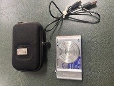 Samsung ST66 16.1 MP Digital Camera Silver w/ Battery Charge Cord Mint Condition