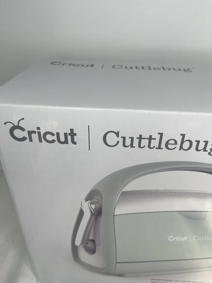 Cricut Cuttlebug Scrap Book Crafting Tool Embossing Die Cutting Machine - Y New - Image 2 of 4