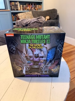 NECA TMNT II Secret of the Ooze SHREDDER'S THRONE  - NECA STORE EXCLUSIVE