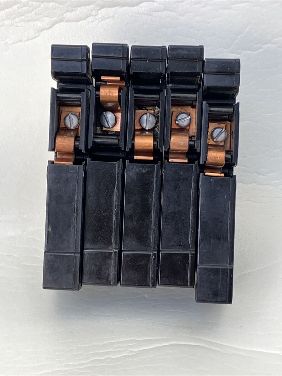 Zinsco Magnetrip 20 Amp 1 Pole Circuit Breaker 1P type T T20 Zinsco Magnetrip 20 Amp 1 Pole Circuit Breaker 1P type T T20