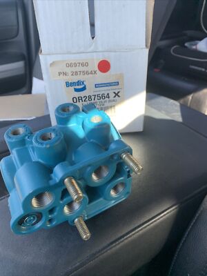 BENDIX-WESTINGHOUSE E-7 BRAKE VALVE (DUAL) BW-OR287564