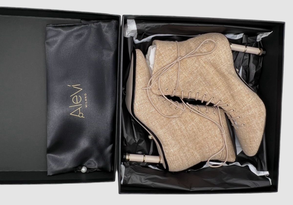 ショートブーツ・ブーティ Alevi MILANO 'Love' ankle boots Alevì Milano Love Ankle Boots In Black | ModeSens