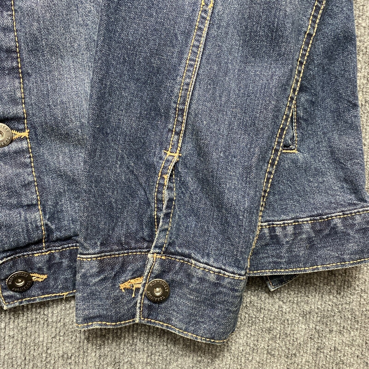 Vintage Northwest Territory: Denim Jean Jacket Blue Size XL 