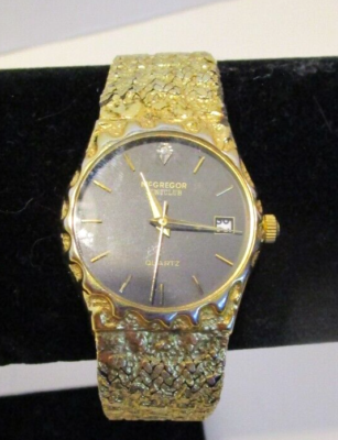 McGregor Watch Mens Huntclub Goldtone Textured Band New Battery