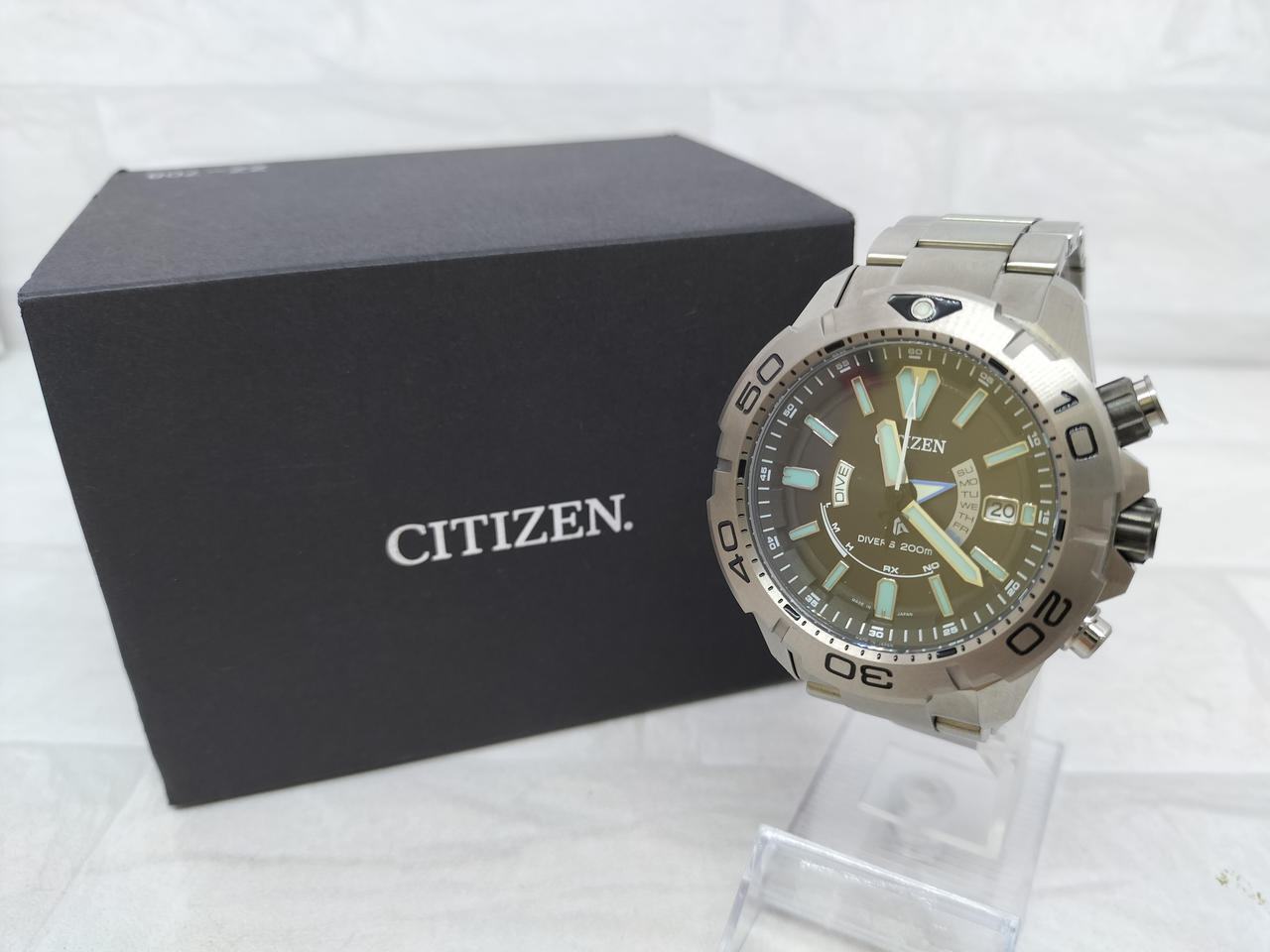 Citizen H112-R012479 Watch Radio Solar