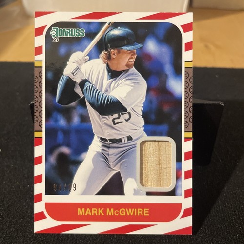 2021 Mark McGwire /99- Bat Relic-