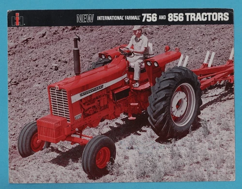 INTERNATIONAL FARMALL 756 & 856 TRACTORS 6 PAGE FOLDOUT 1967 BROCHURE AD-3966-T