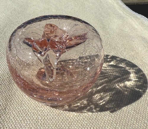Blenko Pink Crackle Art Glass Apple Figurine Paperweight - Picture 3 of 7