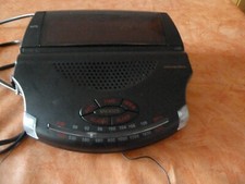 schwarzer Radiowecker von Universum