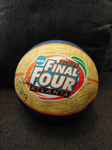 Florida Gators Joakim Noah Corey Brewer SIGNED 2007 Final Four NCAA Basketball - Picture 4 of 8