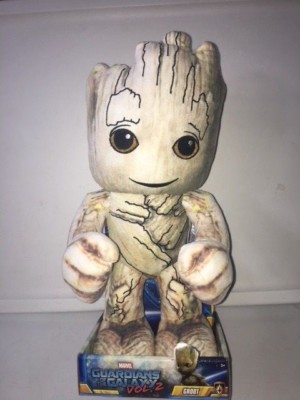 Just Play Marvel Collectible Guardians of the Galaxy Plush Groot NEW 