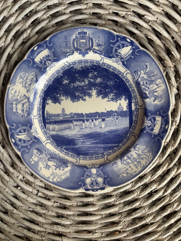 VINTAGE U S NAVAL ACADEMY  PLATE ‘DRESS PARADE’ by WEDGEWOOD in the 1930s