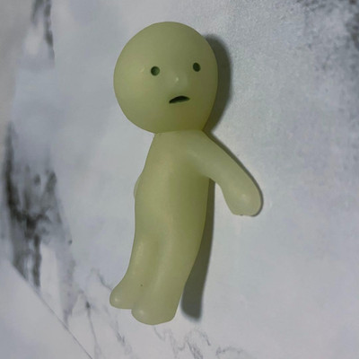 SMISKI Series 1 Hiding Kakureski Mini Figure GLOW IN THE DARK Dreams Japan