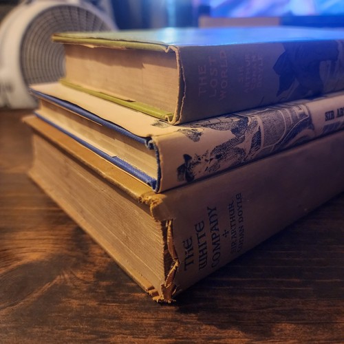 Sir Arthur Conan Doyle's The Lost World, The Poison Belt & The White Company - Imagen 3 de 23