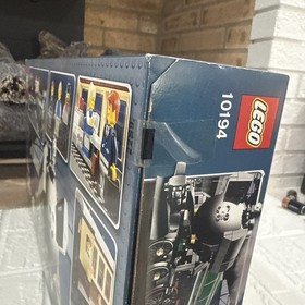 LEGO Advanced Models: Emerald Night (10194)