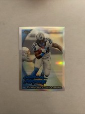 2010 Topps Chrome - DeAngelo Williams #C19 Refractor