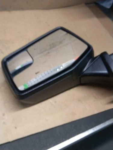 Used Left Door Mirror fits: 2022 Gmc Sierra 1500 pickup w/o extended width manua