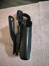 Safariland Model 6360 ALS/SLS Mid-Ride Level III Retention Duty Holster for