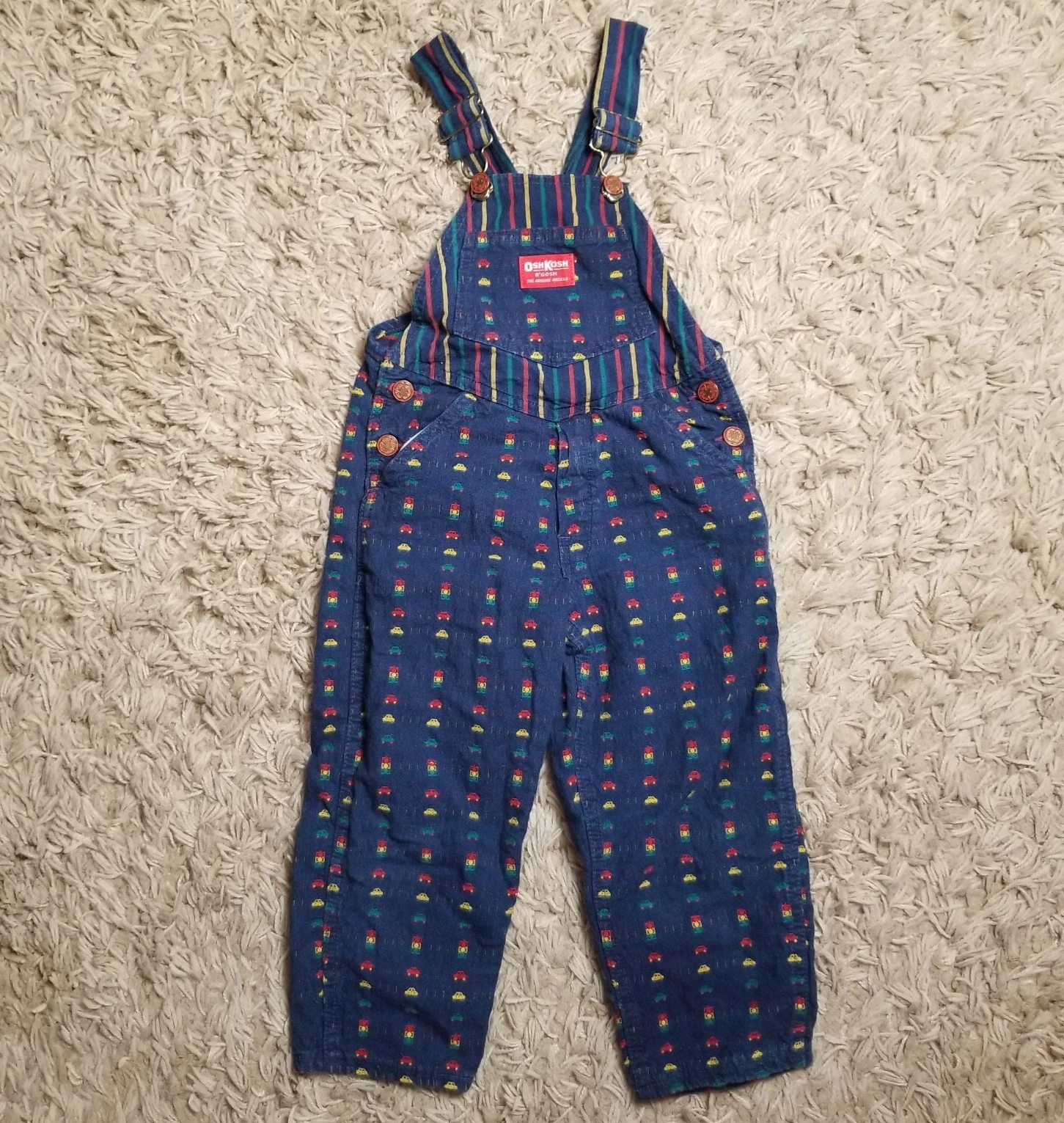 Vintage Oshkosh B’gosh Overalls Cars Stoplights Stripes Auto USA MADE 90s 4T
Opens in a new window o