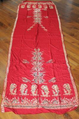 VINTAGE 1970'S BALI RED RAYON BATIK SARONG FABRIC NEVER USED   36'' X 3 YDS
