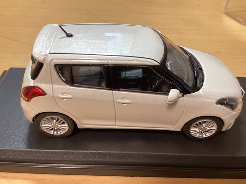 Suzuki Swift Sport 2012 White 1/43 Scale Box Mini Car Display Diecast Vol 222 - Picture 8 of 10