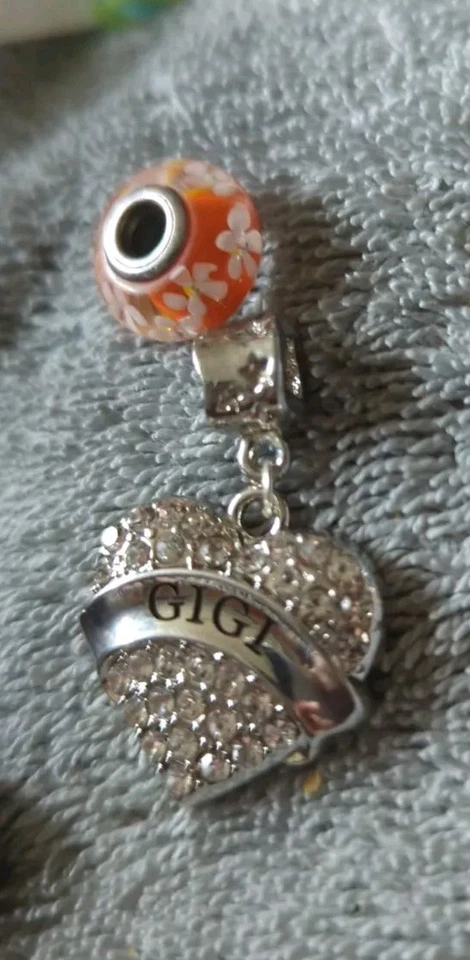 AUTÉNTICO DIJE PANDORA ABALORIO CON CORAZÓN EUROPEO "GIGI" Clip en LOTE COLGANTE L621 Foto 2 de 2