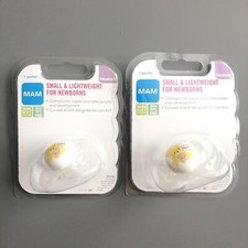 MAM Pacifier Newborn Small Lightweight BPA BPS Free Silicone Baby Bears Lot of 2