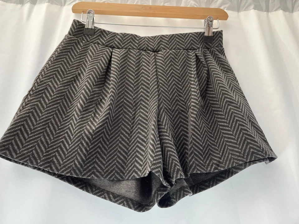 Next Womens Grey Knit Polyester Shorts Size 10 - Image 4 of 4