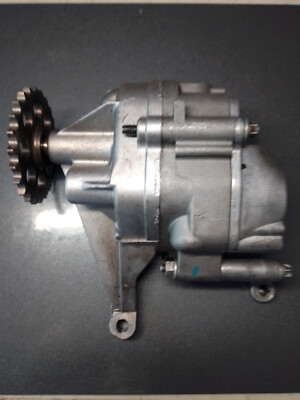 Mercedes Sprinter 906 2,2 CDI Oil Pump A6461810247/6111810201  