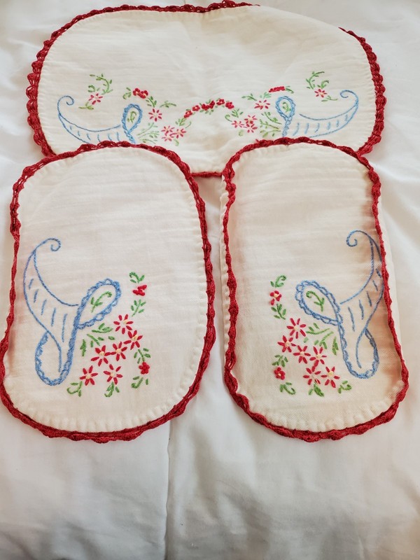 Vintage Embroidered Chair Headrest & Arms Antemacassar Set Blue Basket w/Flowers
