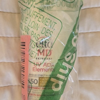 EltaMD UV Clear Blemish-Prone &Oil Balancing SPF 50, With Zinc Oxide Sunscreen