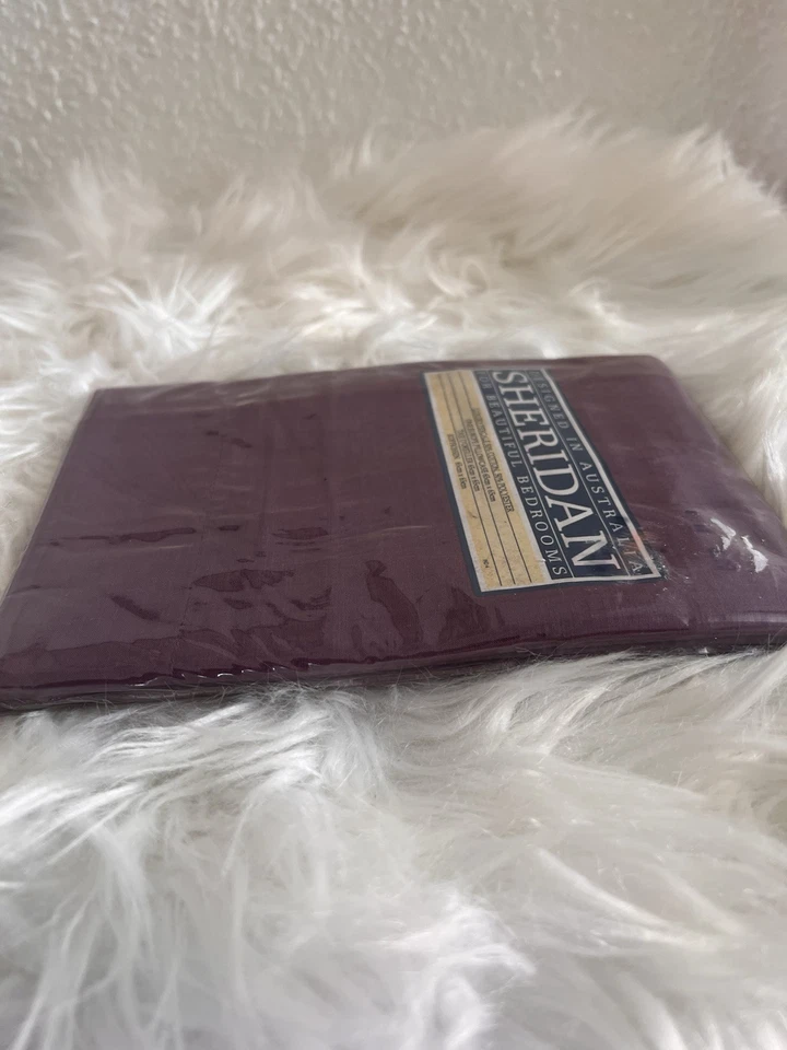 Sheridan Luxury Pillowcase  for beautiful bedrooms - Image 4 of 4