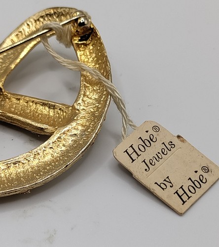 Hobe' goldfarbene Brosche & Ohrringe mit original Hängeetikett - Bild 5 von 10