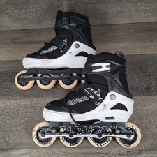 PAPAISON Adjustable Inline Skates Kid's Size Large 6-9 Black and White