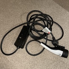 Used once Hyundai Ioniq 5/ Ioniq/Kona Electric Charger  (Type 2 To UK Plug)