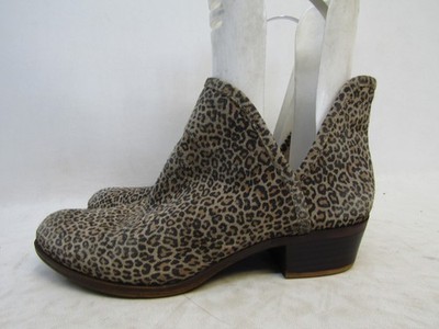 Lucky Brand Womens Size 8 M Cheetah Suede Ankle Fashion Boots Bootie