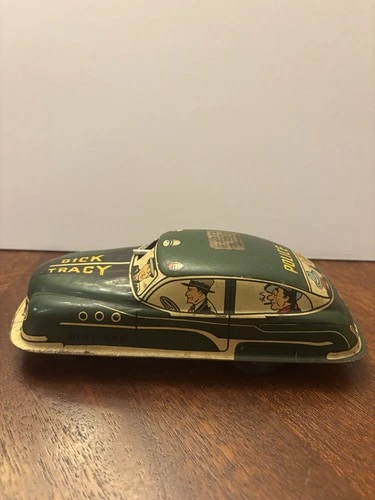 VINTAGE DICK TRACEY FRICTION  CAR MARX TIN TOY NO LIGHT