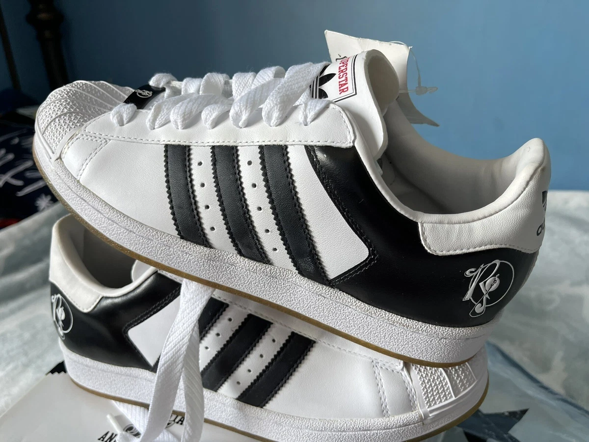 Adidas Superstar Shoes - Roc A Fella Records - 35th Anniversary 8 Jay Z West K