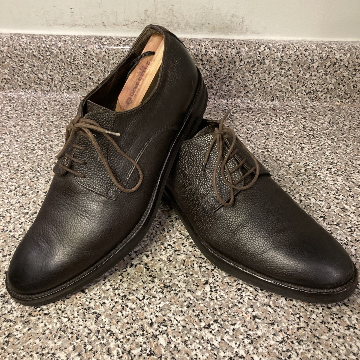 To Boot New York Conrad Brown Pebble Leather Plain Toe Derby  display picture 2