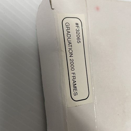 NEW!!! Metal 6" 4"X3" Graduation 2000 Photo Frame Silver Tone Cap Diploma in Box - Picture 12 of 14