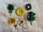Vintage Costume Jewelry Pin Brooches Lot Mod Flower Power Metal Enamel Colorful