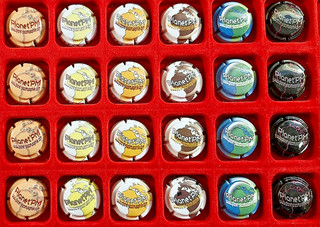Capsule de champagne : COMMÉMO Planet'PM H9519 Lot de 24 !!!