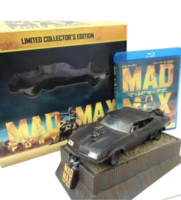 Mad Max Fury Road Blu-Ray w/Interceptor Diorama Model Limited Collectors Edition