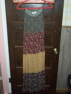 Natural Life Maxi Dress Boho Calico Print Size M Spaghetti Straps Nice LOOK!