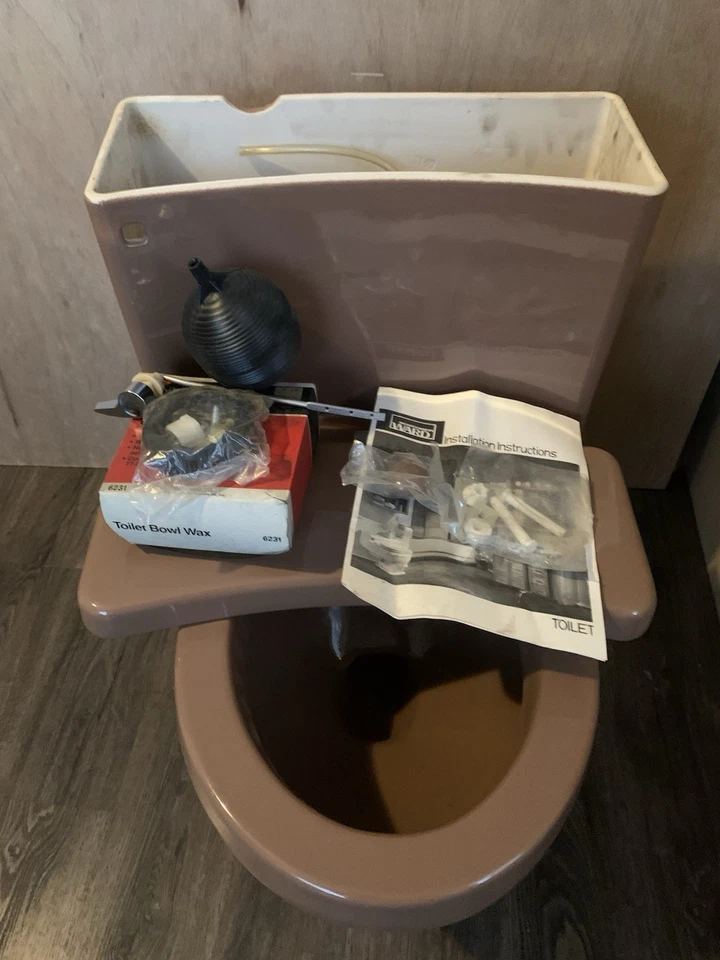 Vaso sanitário de porcelana vintage da década de 1970 Montgomery Ward marrom - Imagem 3 de 4