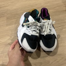 Huaraches by Nike Size US 5Y Youth Unisex Shoes Sneakers Green, Purple, Yellow