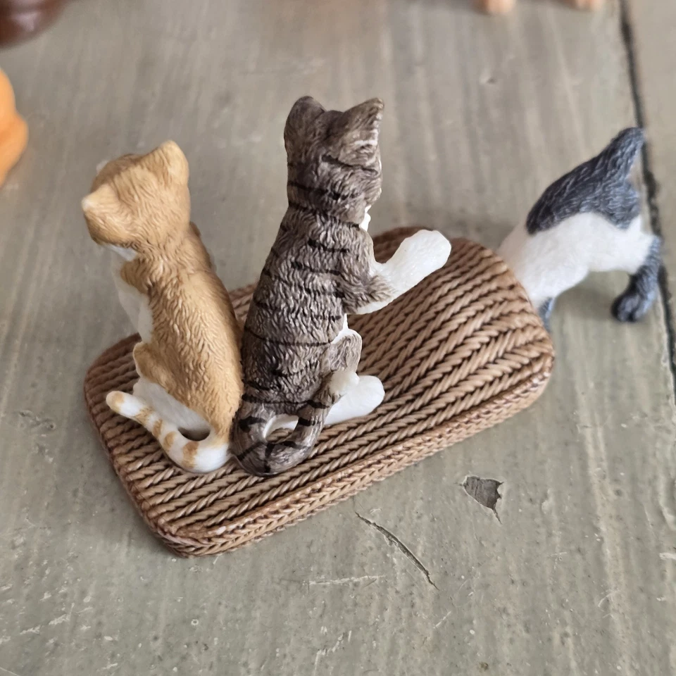 Toy Lot Fisher Price Little People Horse, Loving Family, Schleich Cats, And More - image 4 of 4