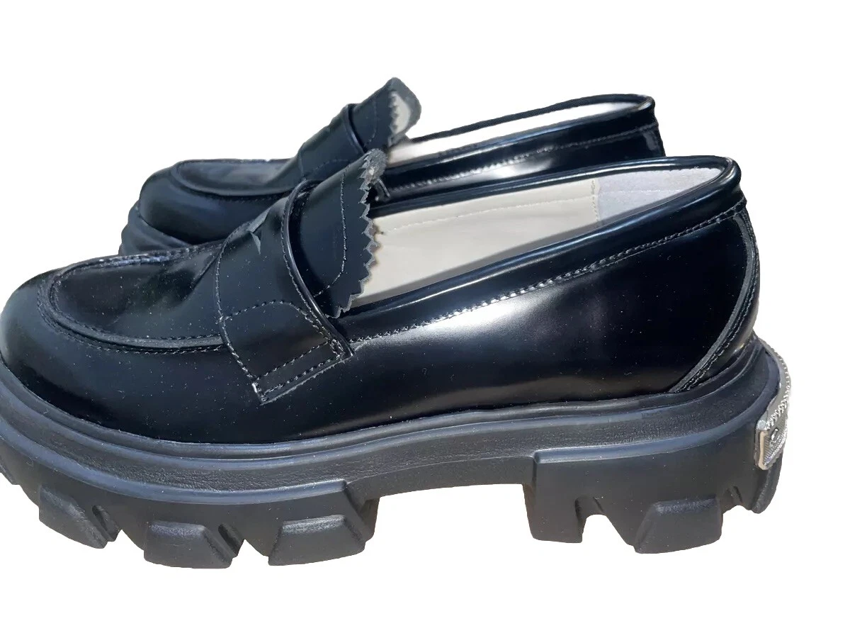 URBN Womens Plain Loafer. SZ 8.5. NIB. Black. RSP $290