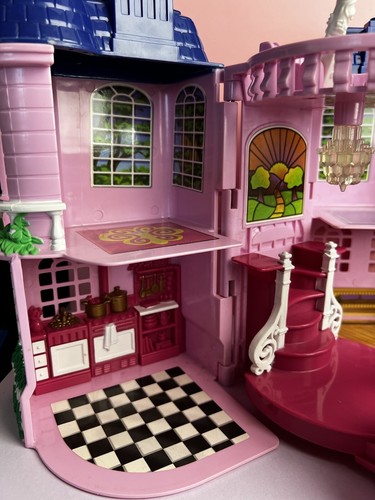 Mattel Fisher Price Sweet Streets Loving Family Doll House Pink Townhouse - Picture 12 of 18